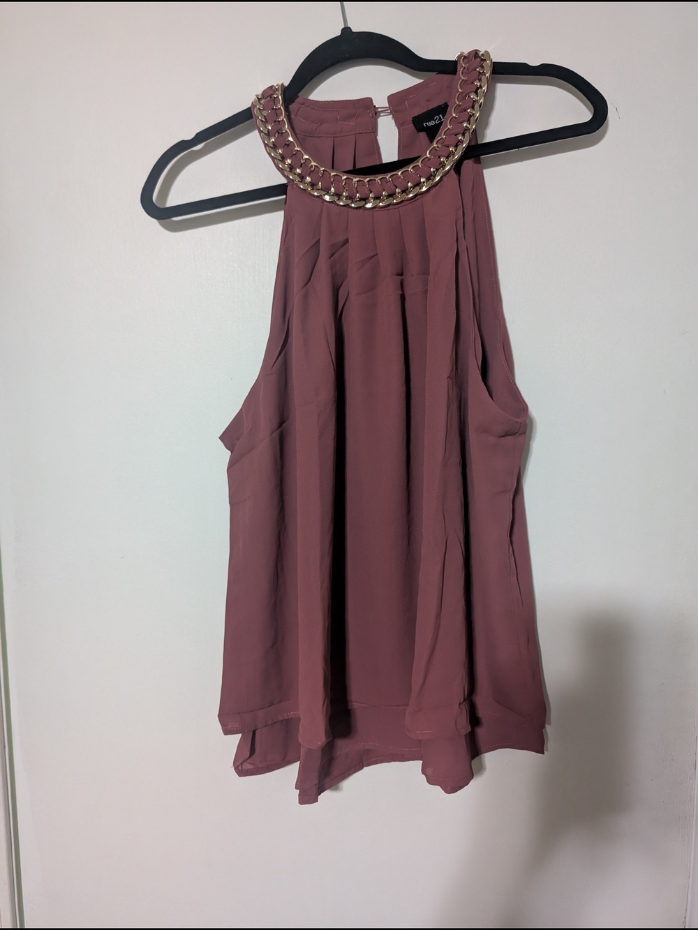 Rue 21 Mauve Chain-Neck Sleeveless Blouse